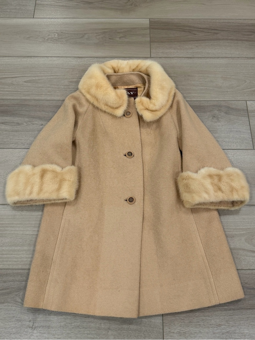 Vintage 1950s Shagmoor Cordonnet Bouclé Tan Wool Swing Coat w/ Real Fur Collar
